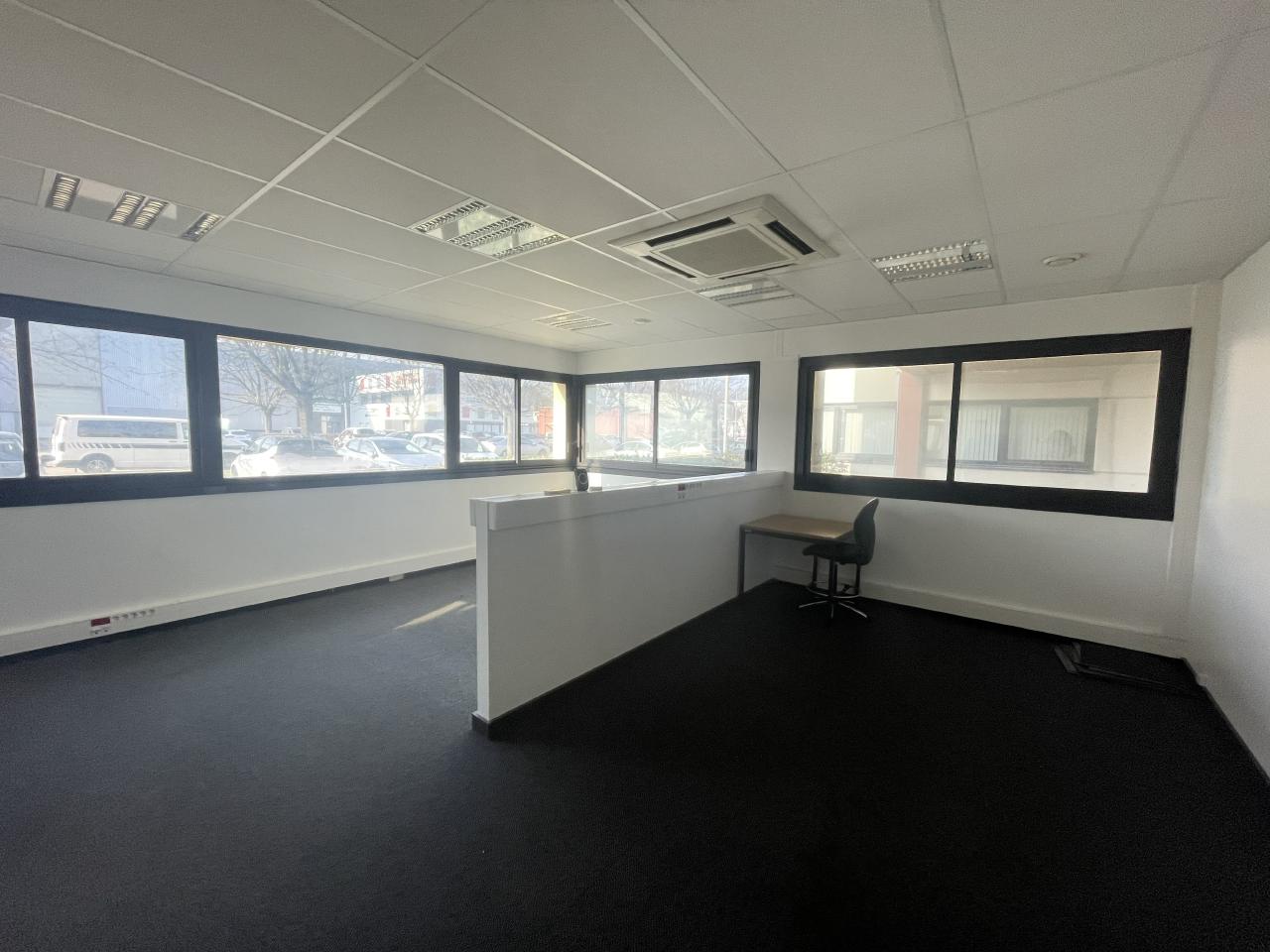 Vente bureau Eckbolsheim Bas-Rhin OVBUR2423435 5