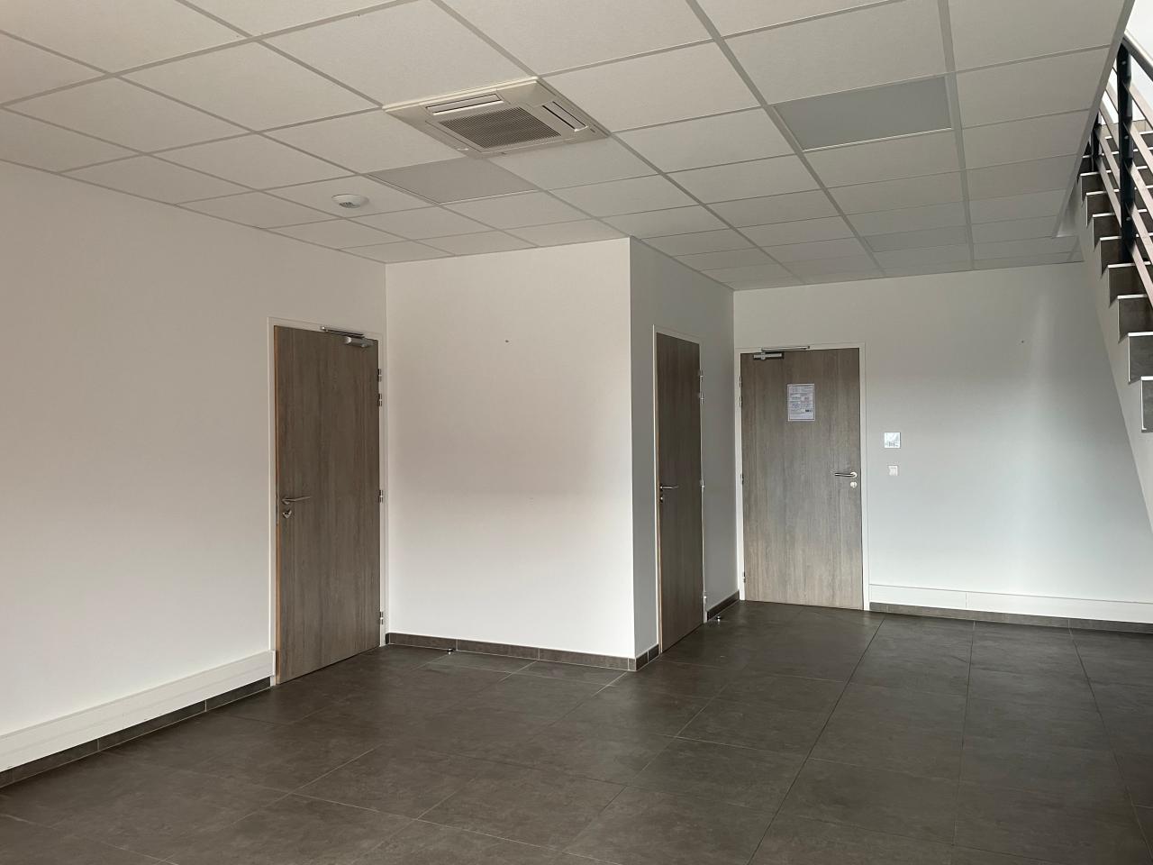 Location local d'activité Chassieu Rhône OLACT2531019 9