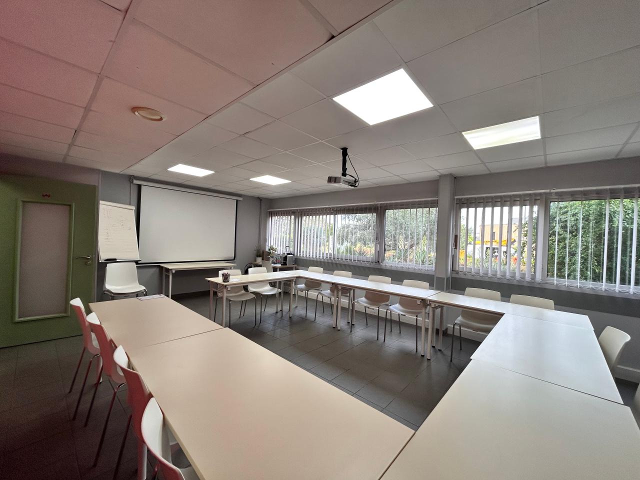 Location coworking Castelnau-le-Lez Hérault OLBUR2534449 4