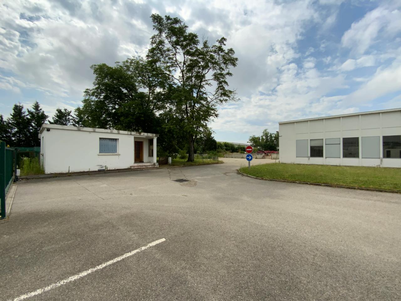 Vente local d'activité Meyzieu Rhône OVACT2425179 25