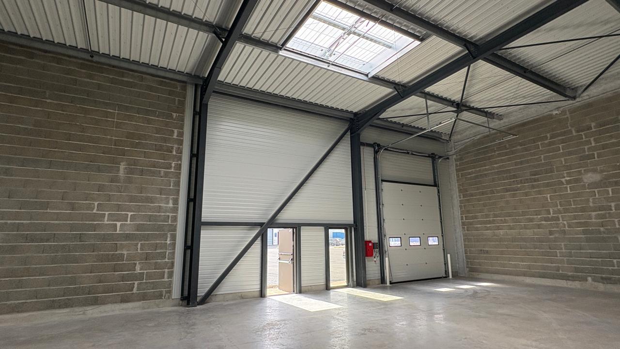 Vente local d'activité Saint-Cyr-sur-Loire Indre-et-Loire OVACT2313912 8