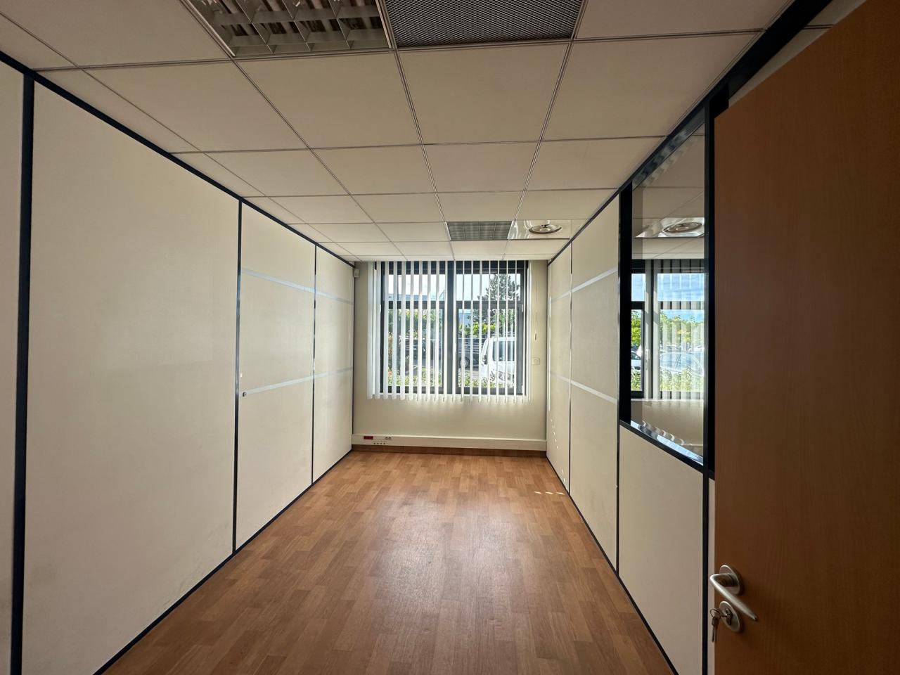 Location bureau Chassieu Rhône OLBUR2109014 6