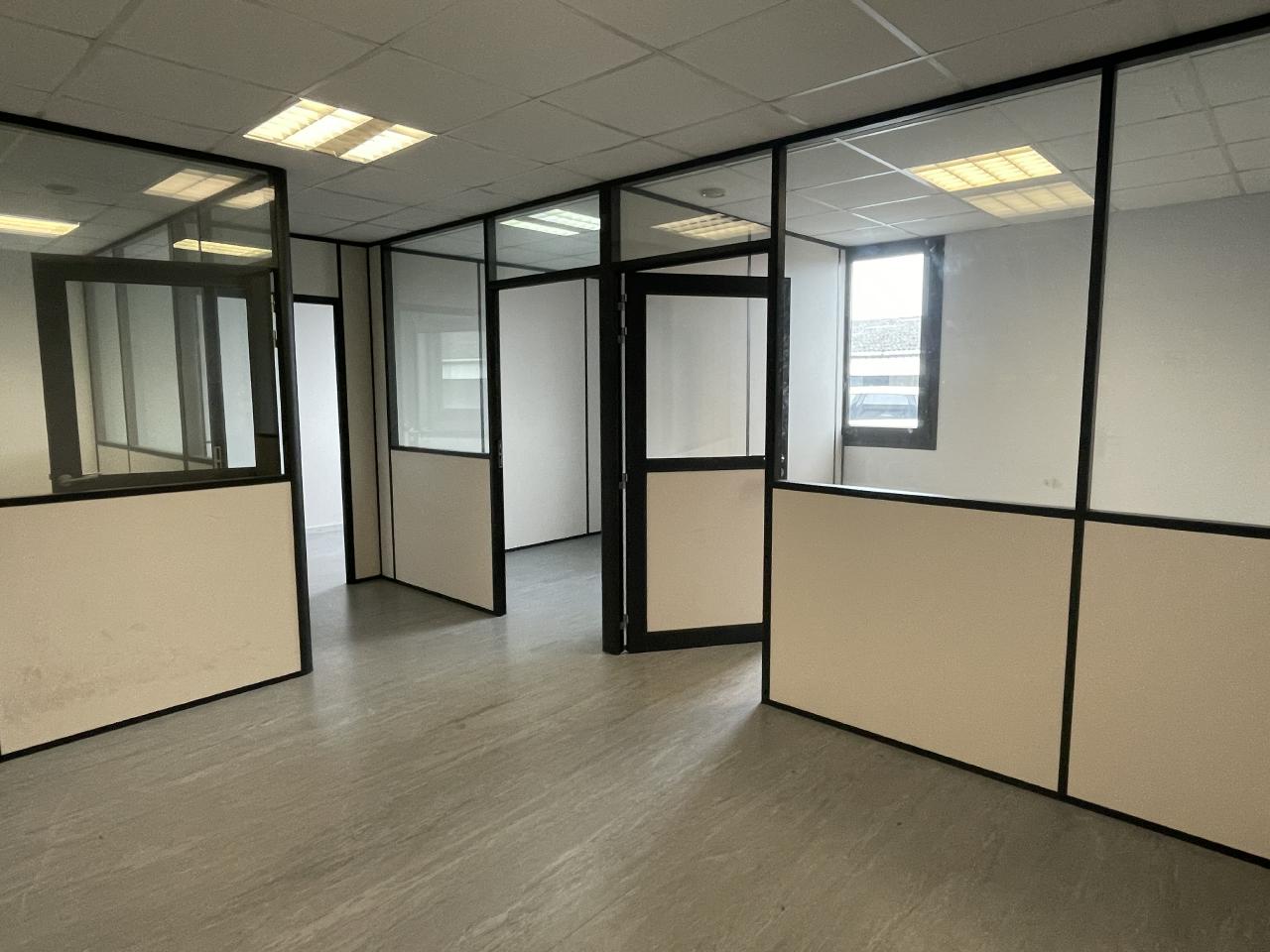 Location bureau Cesson-Sévigné Ille-et-Vilaine OLBUR2204121 16