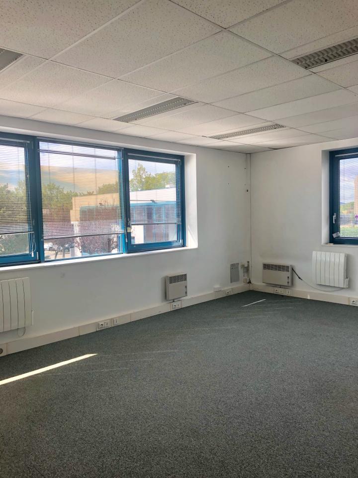 Location bureau Écully Rhône OLBUR2109084 12