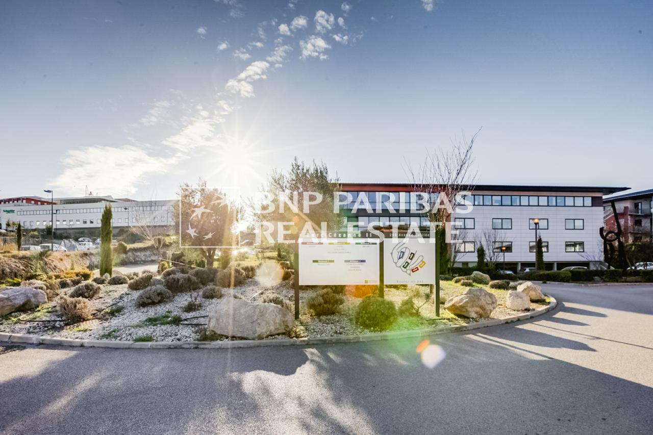 Location bureau Aix-en-Provence Bouches-du-Rhône OLBUR2115061 2