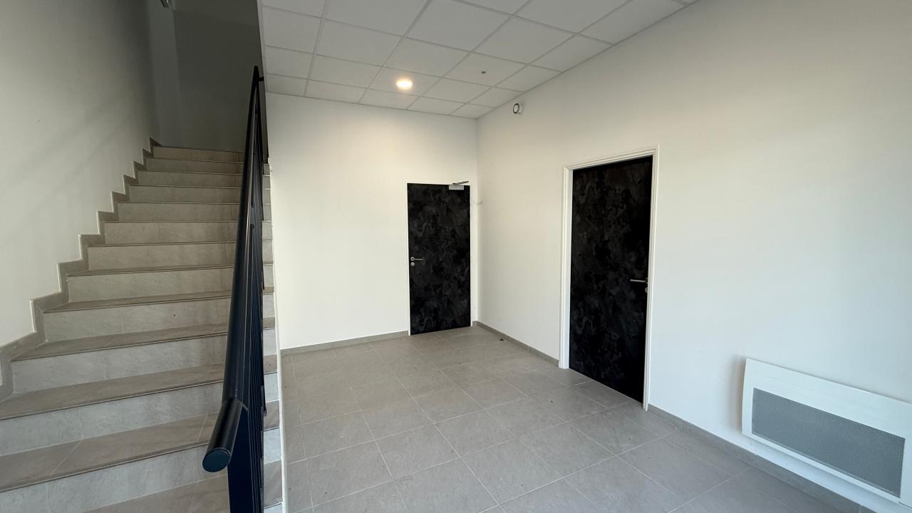 Location local d'activité Aubergenville Yvelines OLACT2640770 9