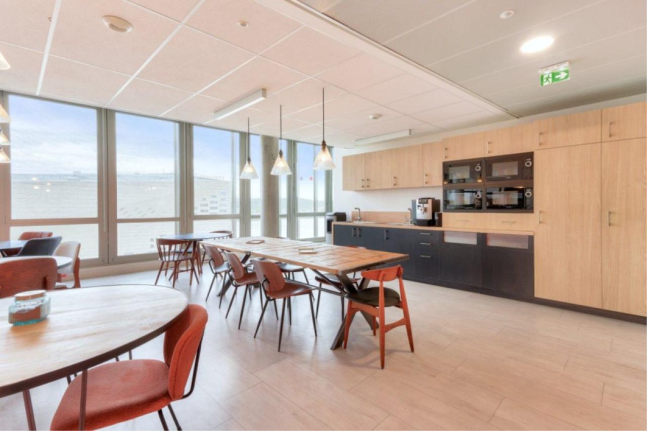 Location coworking Bordeaux Gironde OLBUR2424107 10