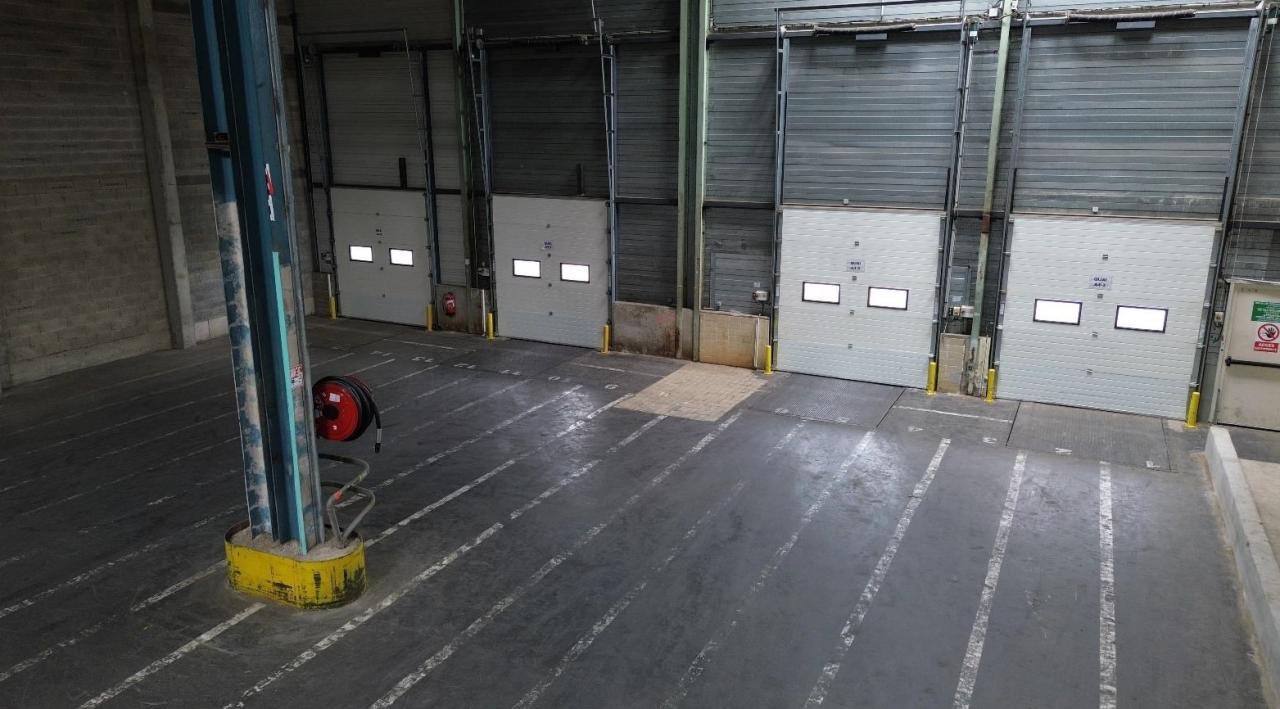 Location entrepôt classe b Nîmes Gard OLLOG2310275 10