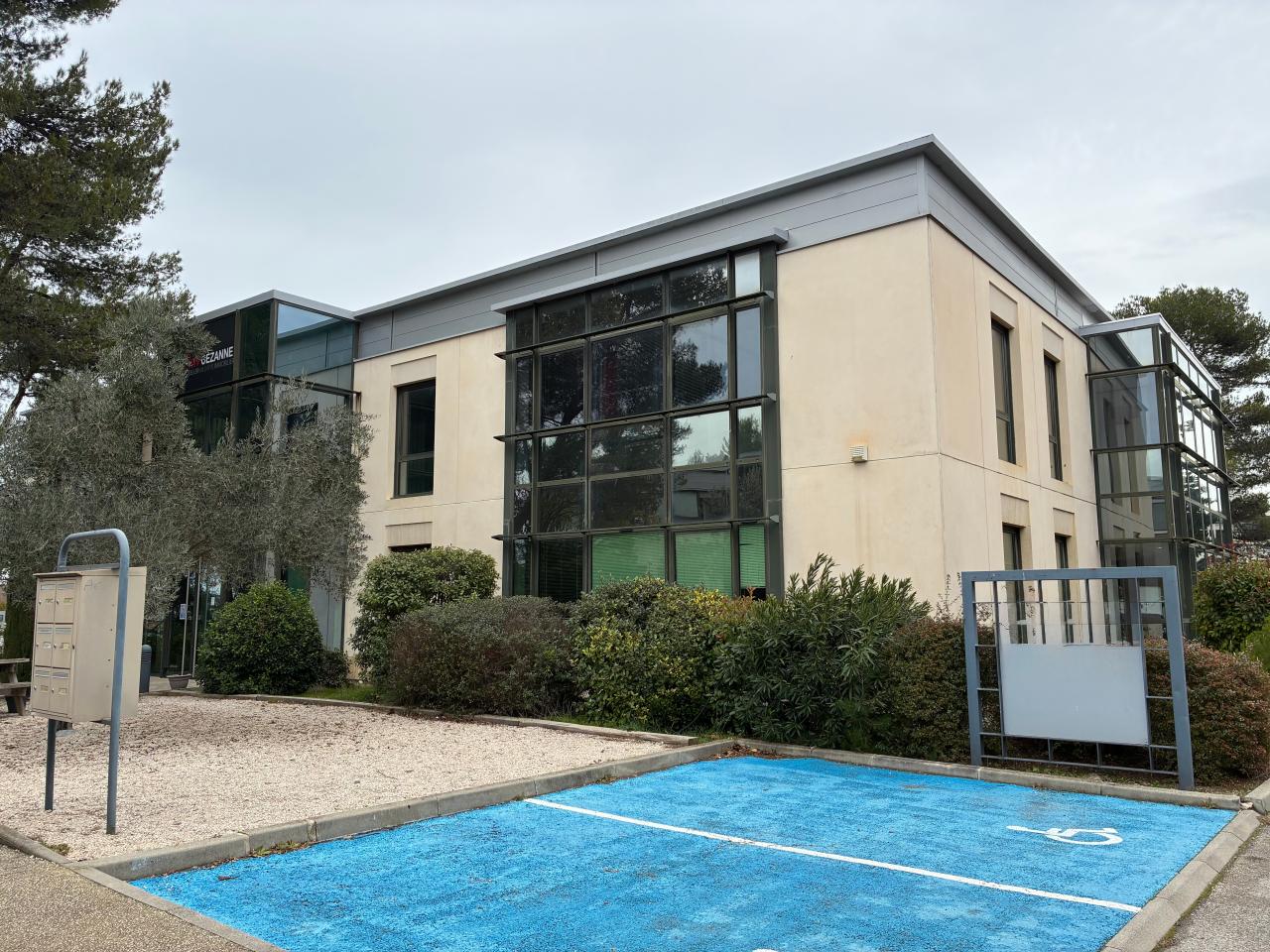 Location bureau Aix-en-Provence Bouches-du-Rhône OLBUR2318652 12