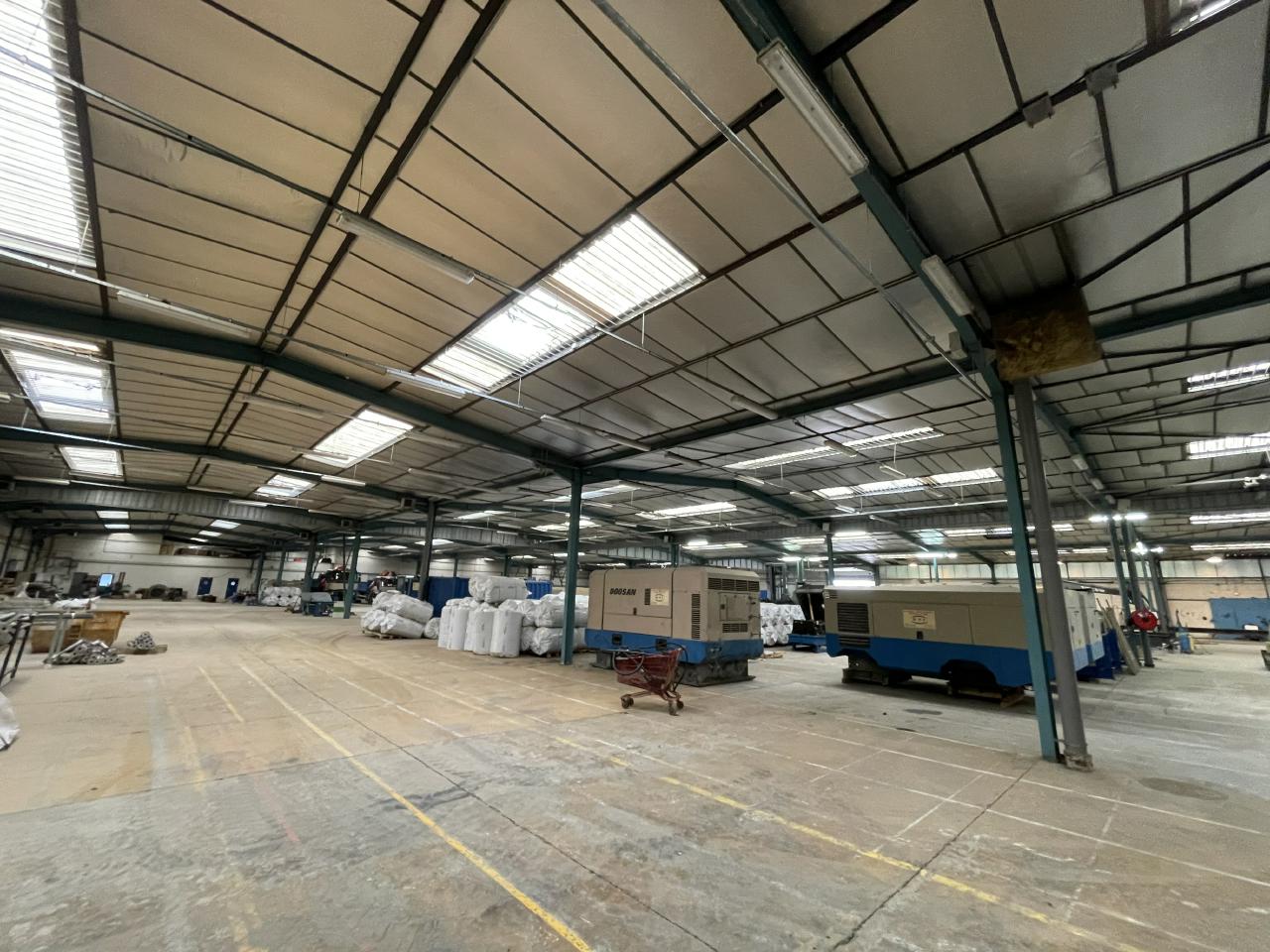 Location entrepôt classe c Coignières Yvelines OLLOG2201768 4