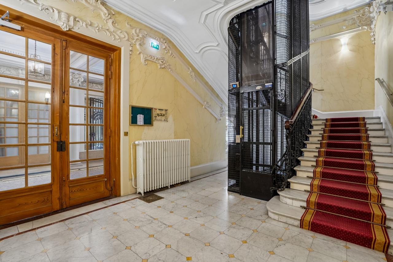 Location bureau Paris OLBUR2422114 1