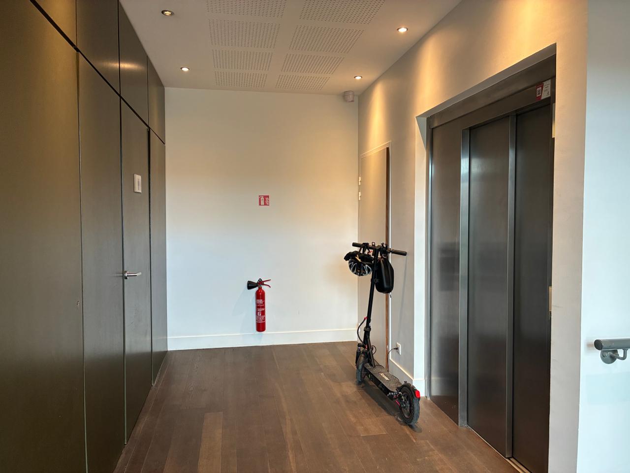 Location bureau Aix-en-Provence Bouches-du-Rhône OLBUR2531599 4