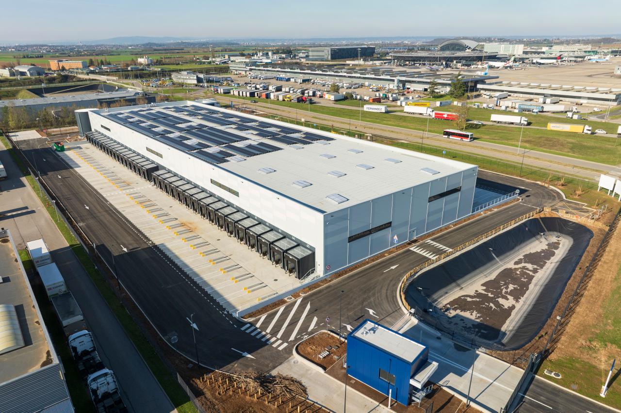 Vente entrepôt classe c Colombier-Saugnieu Rhône OVLOG2533478