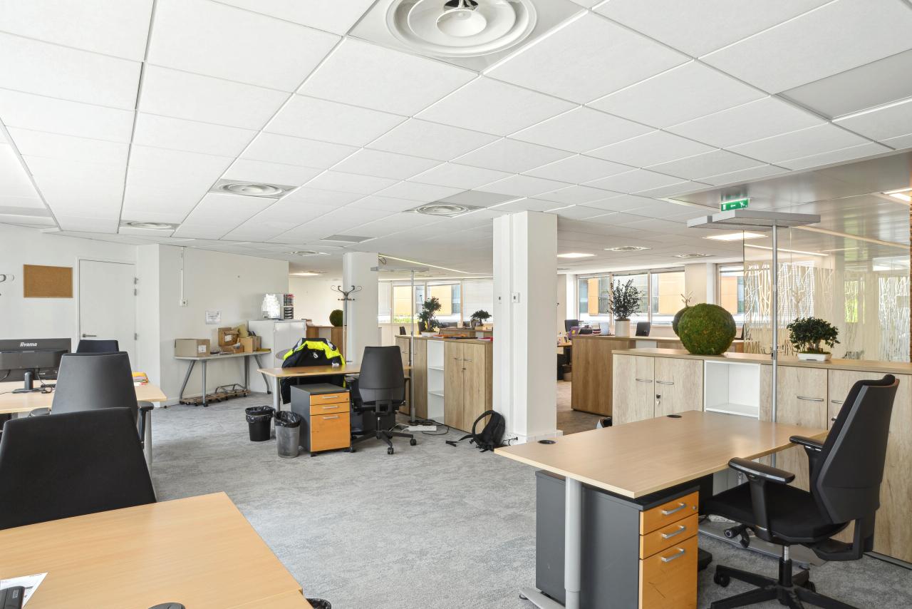 Location bureau Issy-les-Moulineaux Hauts-de-Seine OLBUR2426413 1