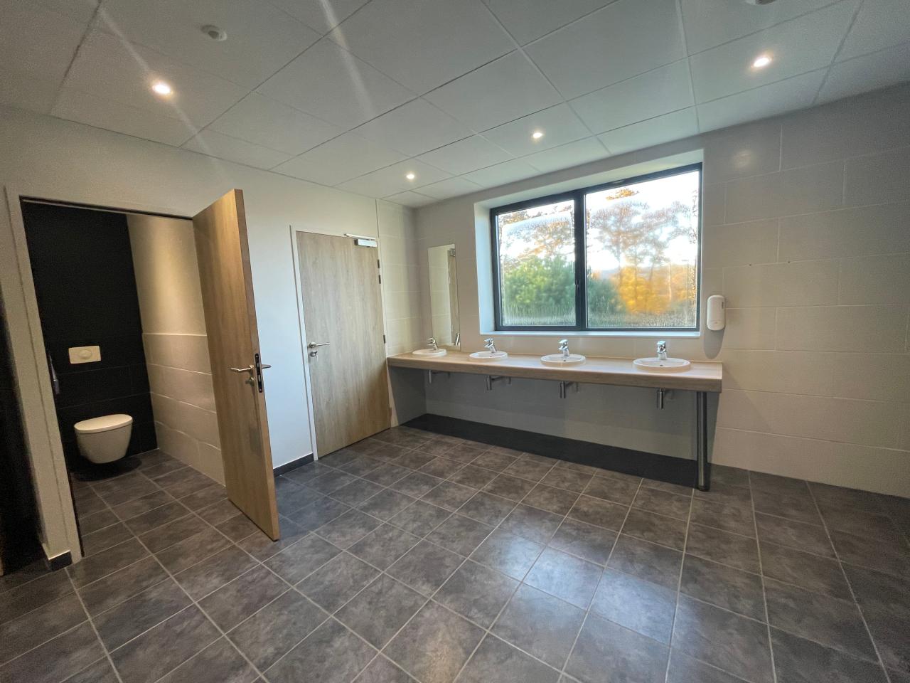 Location bureau Saint-Jacques-de-la-Lande Ille-et-Vilaine OLBUR2537482 8