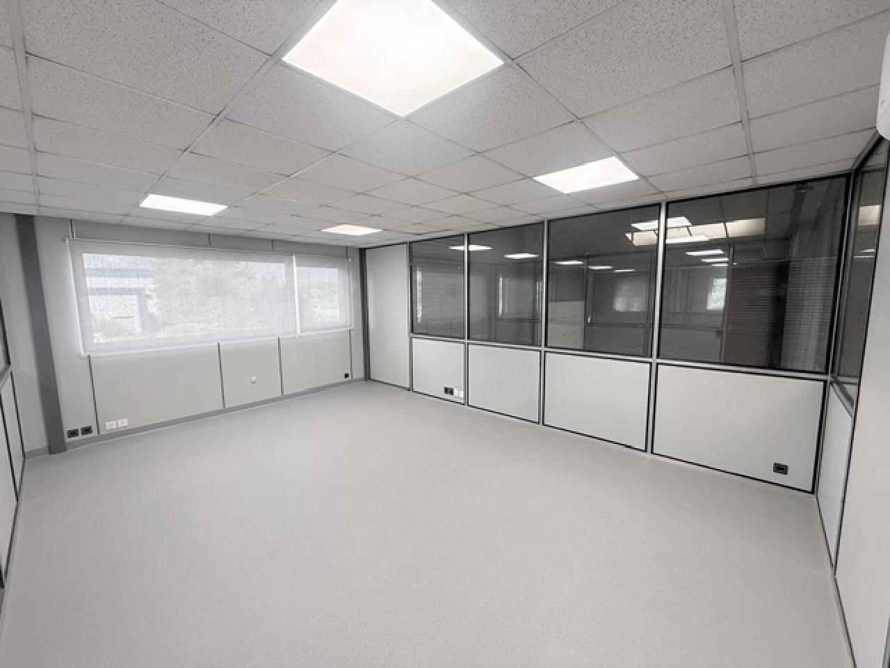 Location local d'activité Vitry-en-Artois Pas-de-Calais OLACT2642766 4