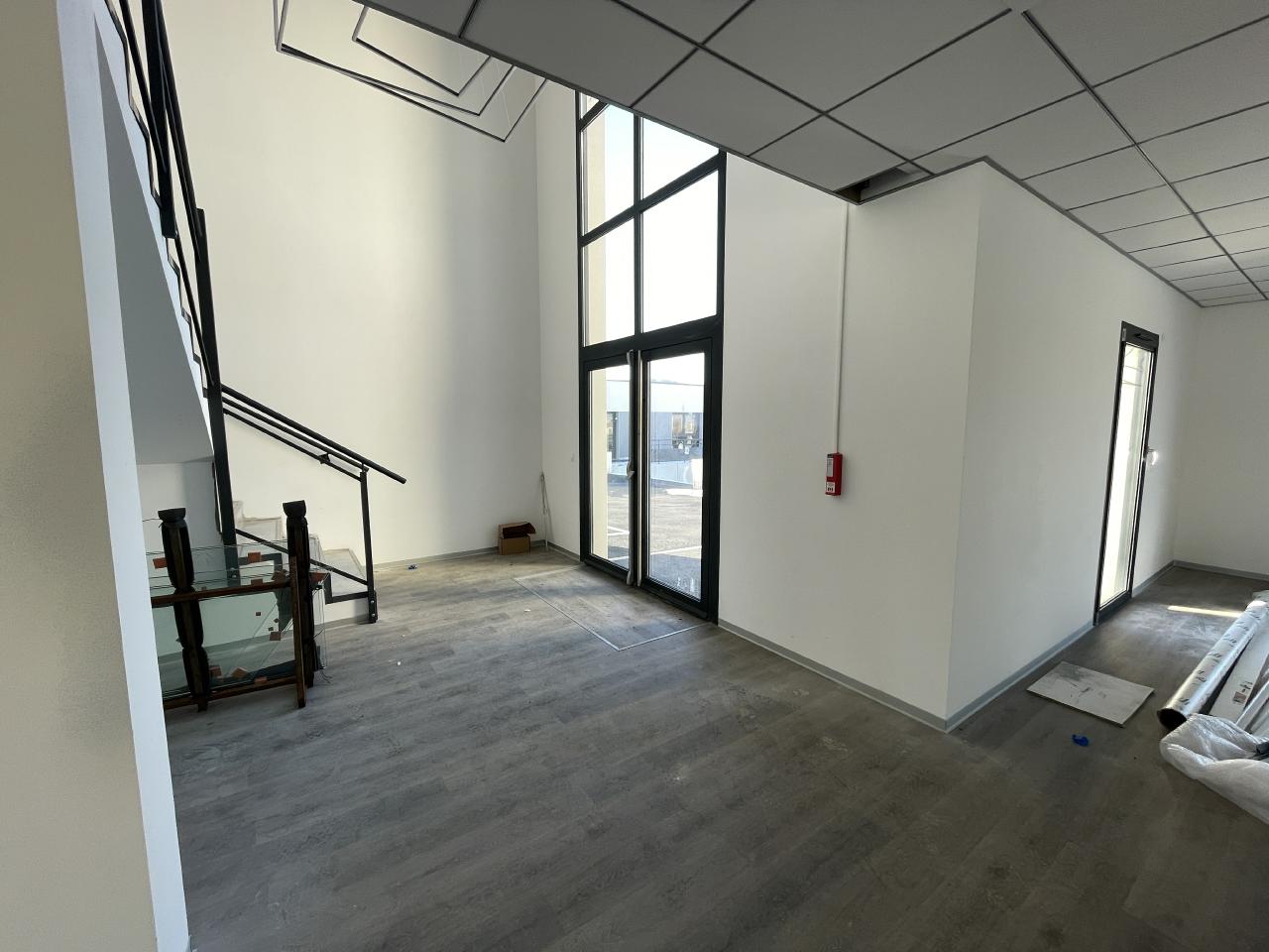 Vente bureau Fléville-devant-Nancy Meurthe-et-Moselle OVBUR2420178 10