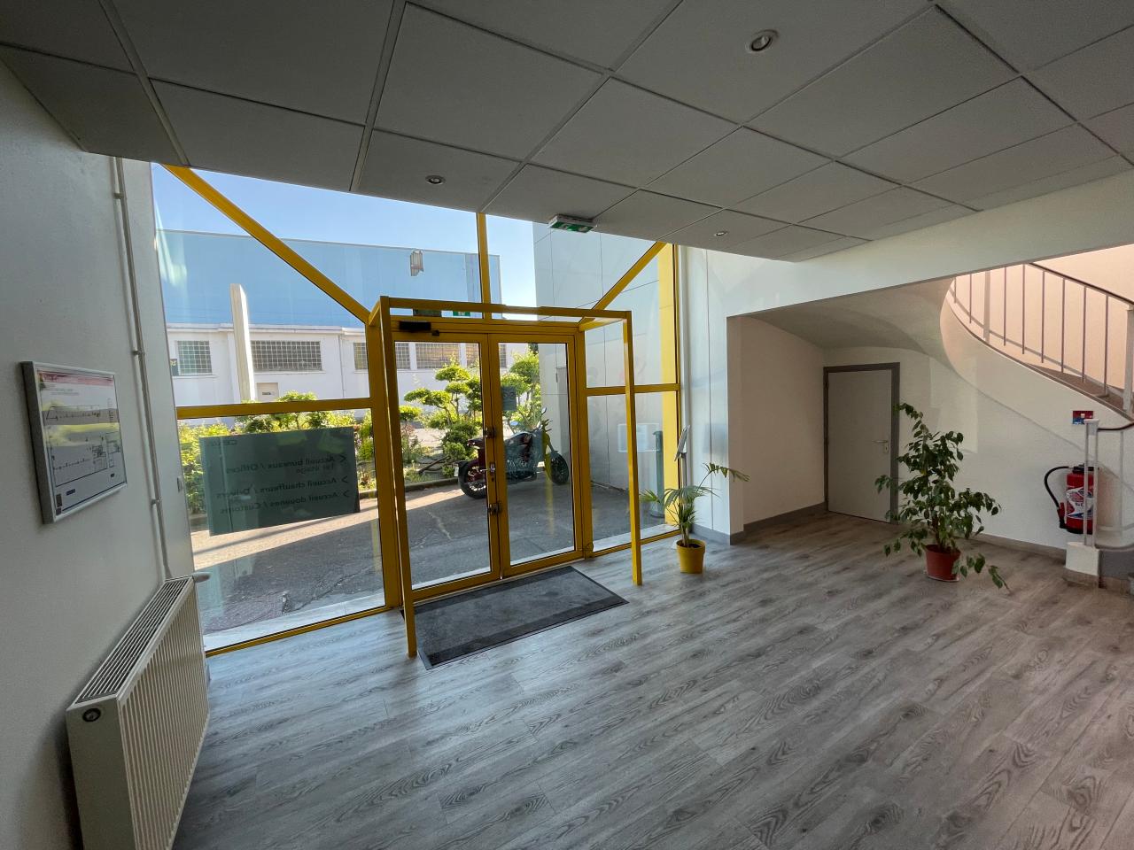 Location local d'activité Saint-Pierre-des-Corps Indre-et-Loire OLACT2423631 2