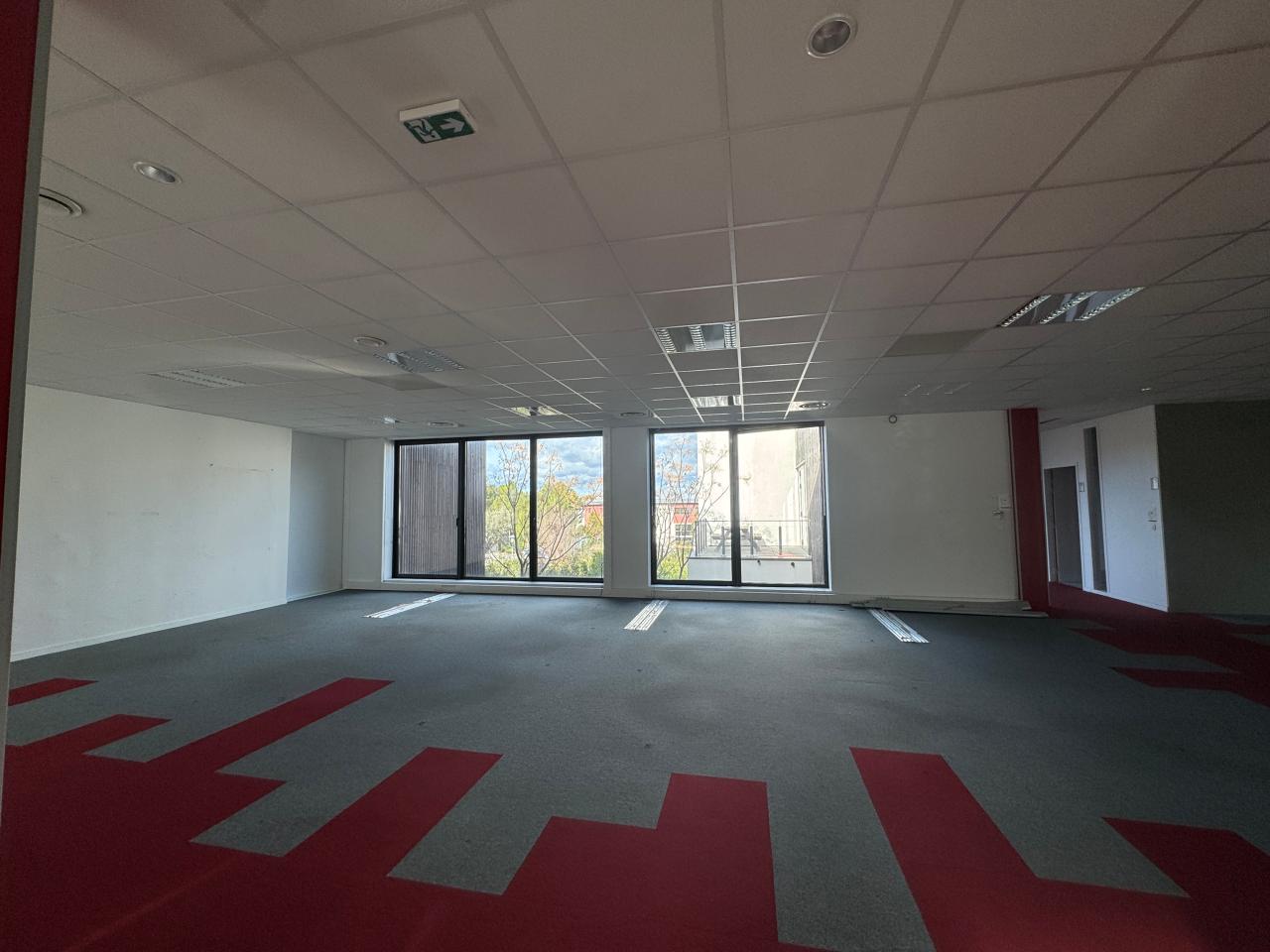 Location bureau Aix-en-Provence Bouches-du-Rhône OLBUR2314514 37