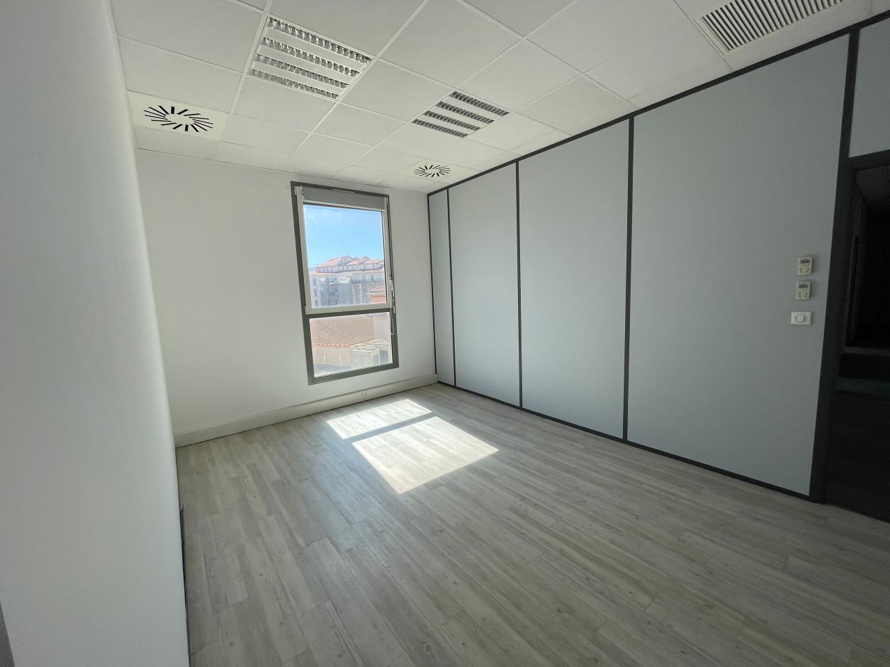 Location bureau Marseille Bouches-du-Rhône OLBUR2119897 12