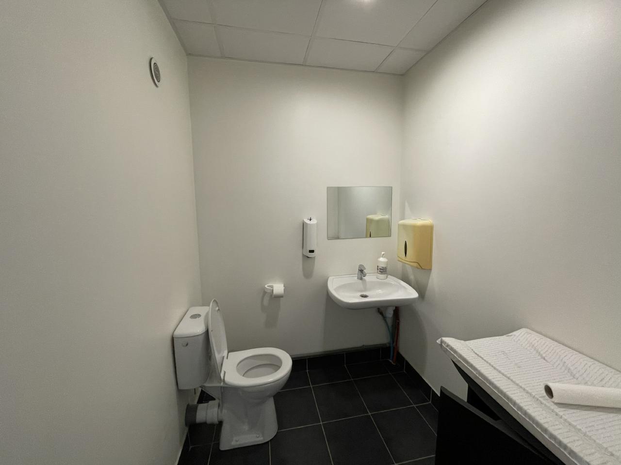 Vente bureau Challes-les-Eaux Savoie OVBUR2422142 5