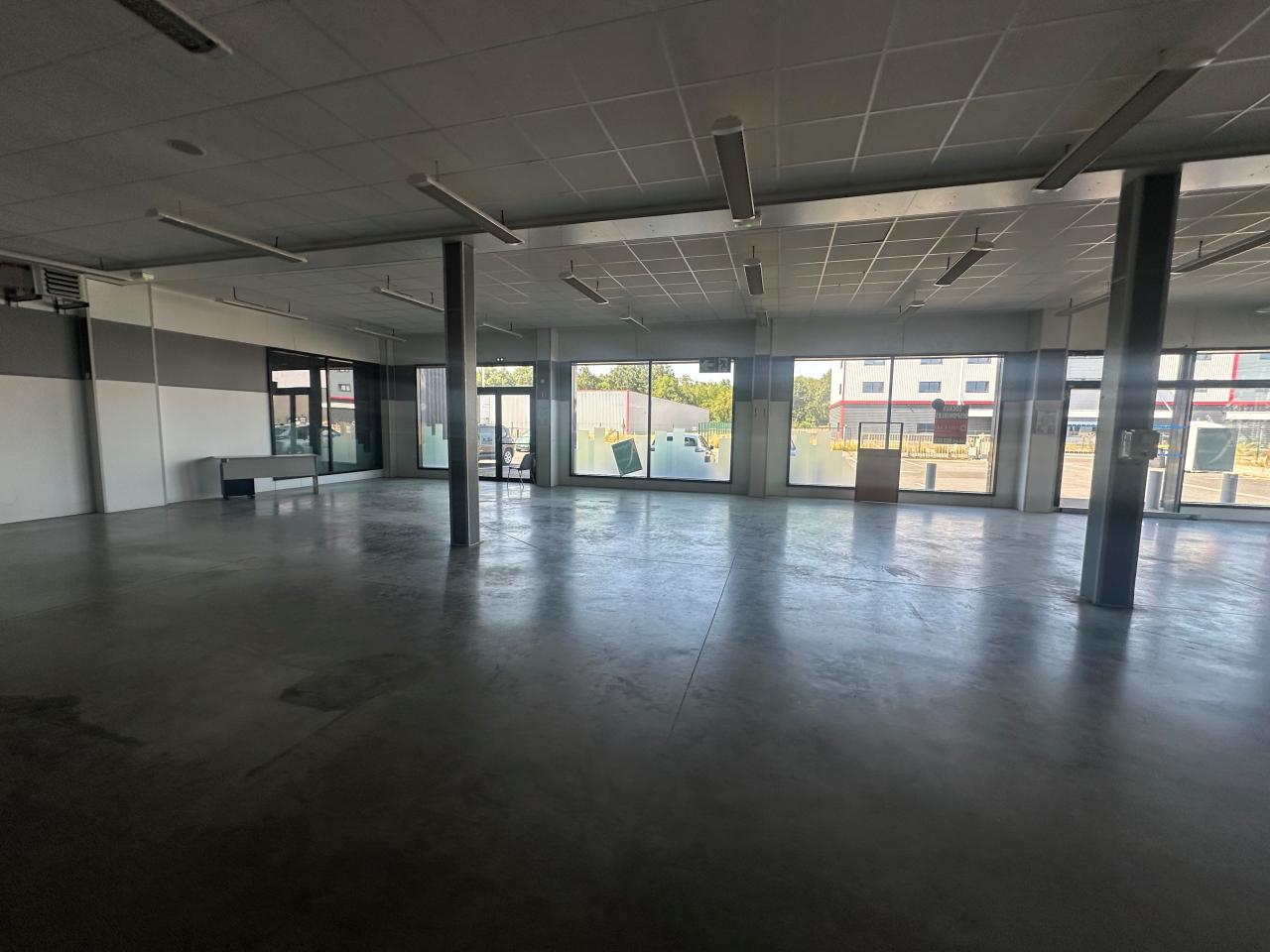 Location bureau La Ville aux Dames Indre-et-Loire OLBUR2643487 4