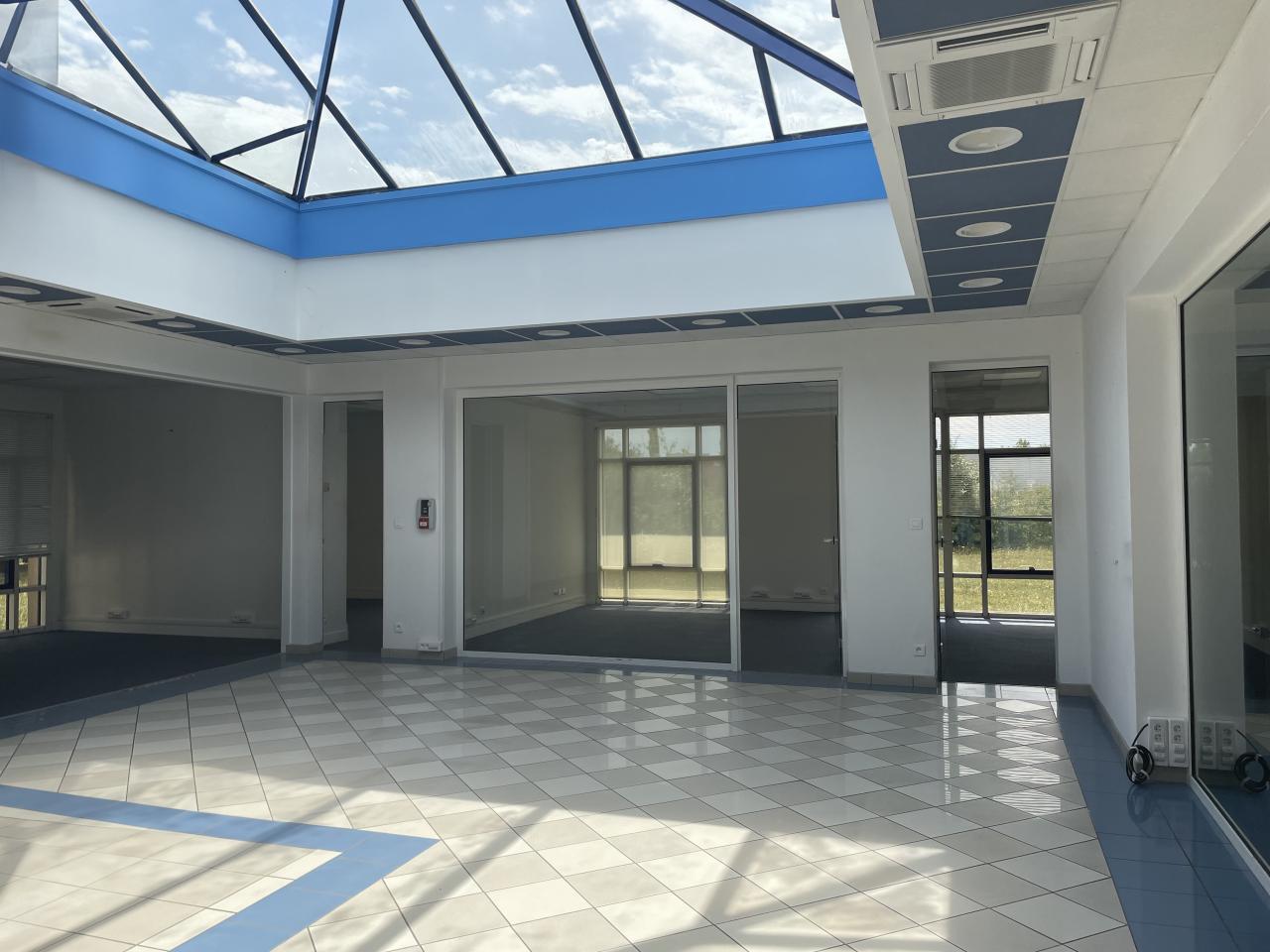 Vente bureau La Chapelle-Saint-Mesmin Loiret OVBUR2533950 4