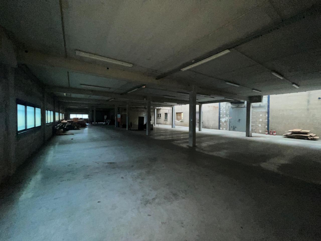 Location local d'activité Bazainville Yvelines OLACT2535805 3