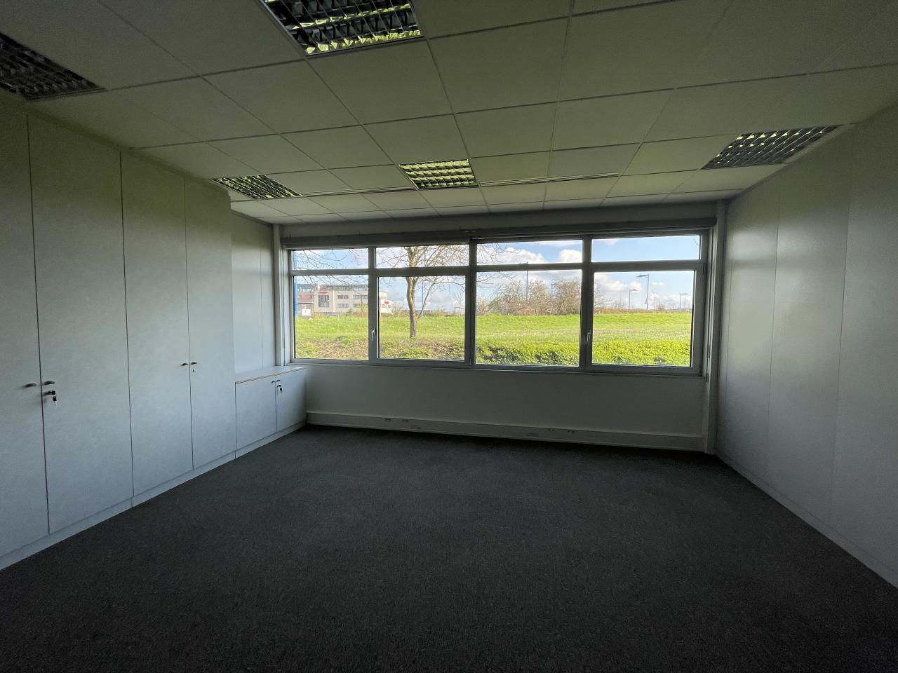 Location bureau Entzheim Bas-Rhin OLBUR2111308 9