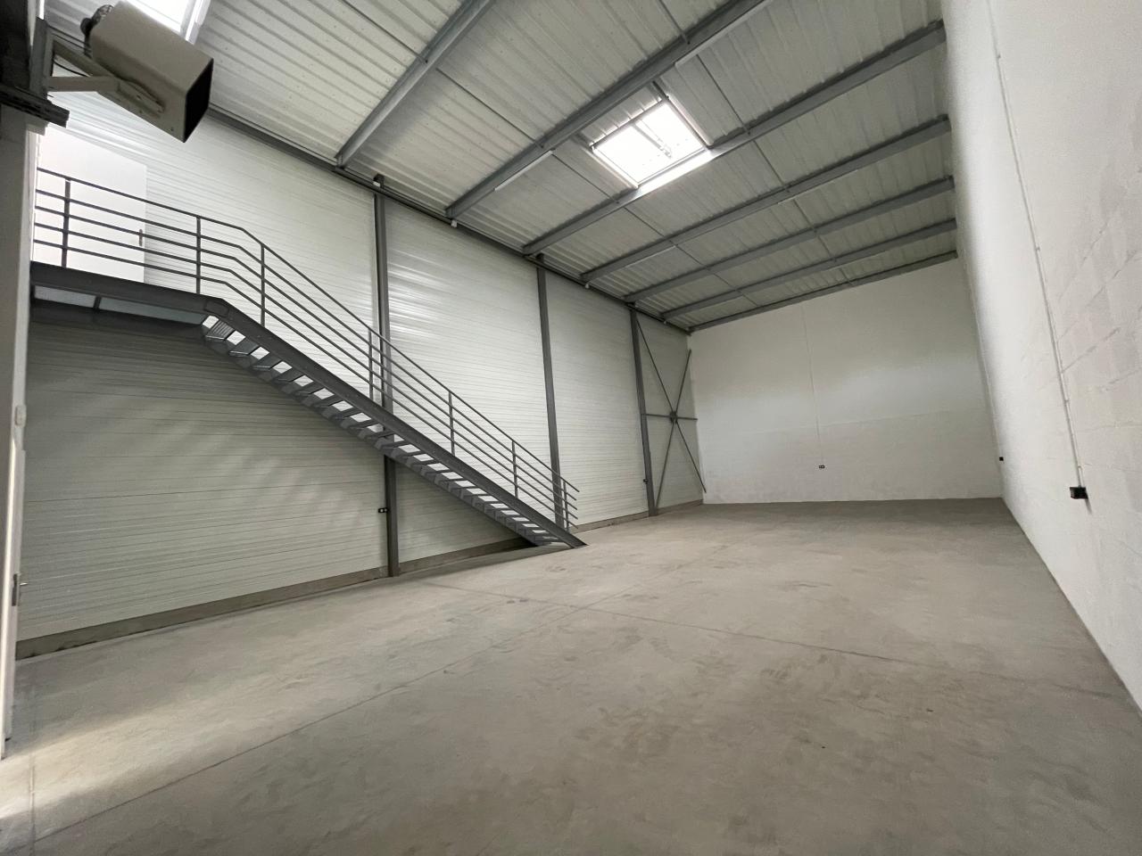 Location local d'activité Trappes Yvelines OLACT2535671 8