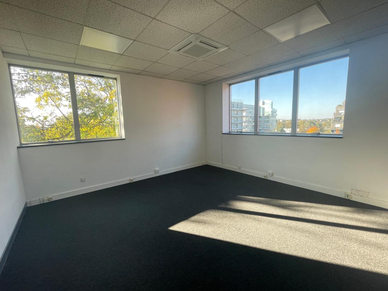 Location bureau Cesson-Sévigné Ille-et-Vilaine OLBUR2535829 2