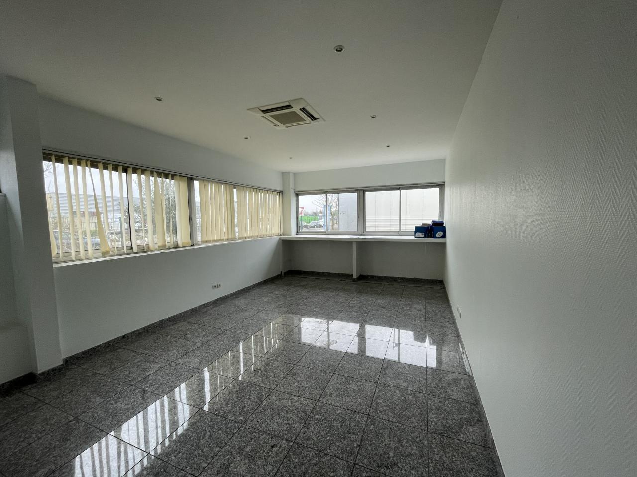 Location local d'activité Combs-la-Ville Seine-et-Marne OLACT2639156 7