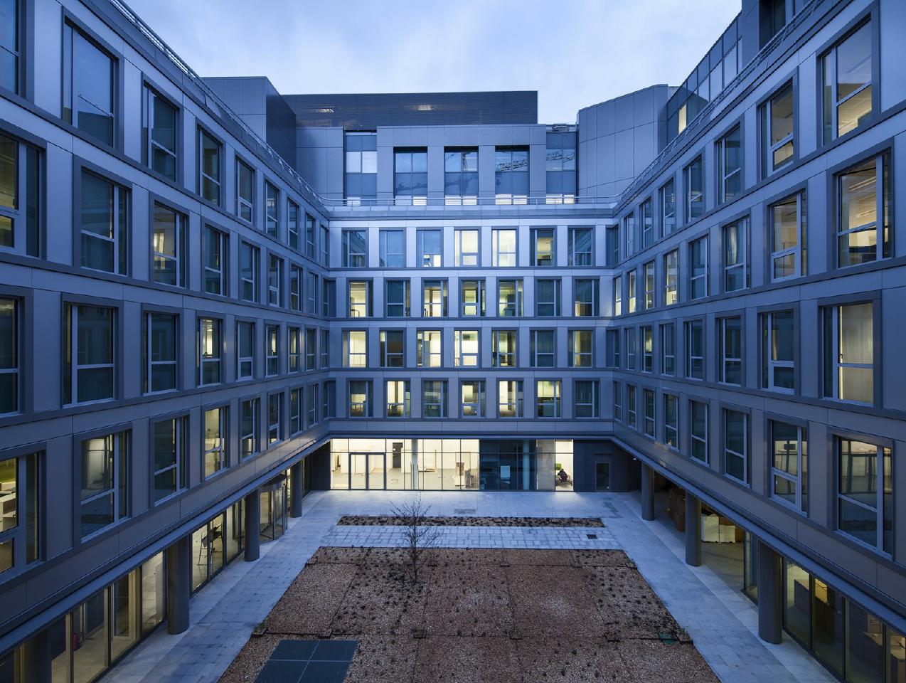 Location bureau La Plaine Saint-Denis Seine-Saint-Denis OLBUR2205849