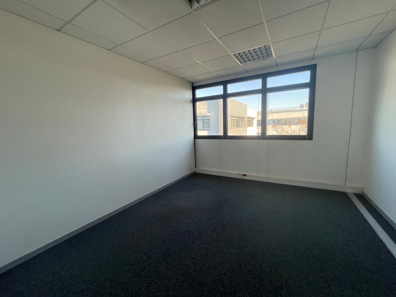 Location bureau Rennes Ille-et-Vilaine OLBUR2640262 2