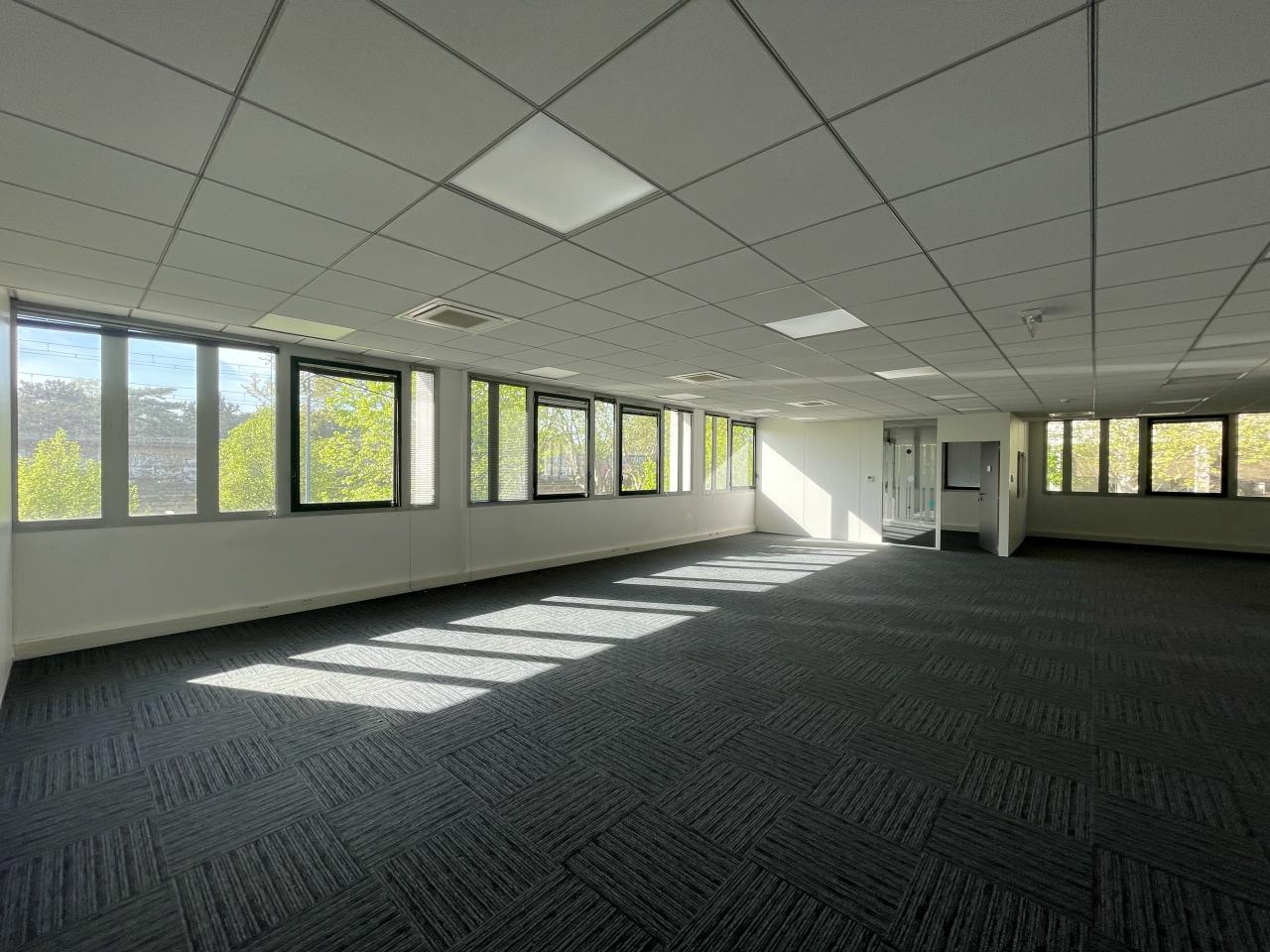 Location bureau Villeurbanne Rhône OLBUR2421060 2