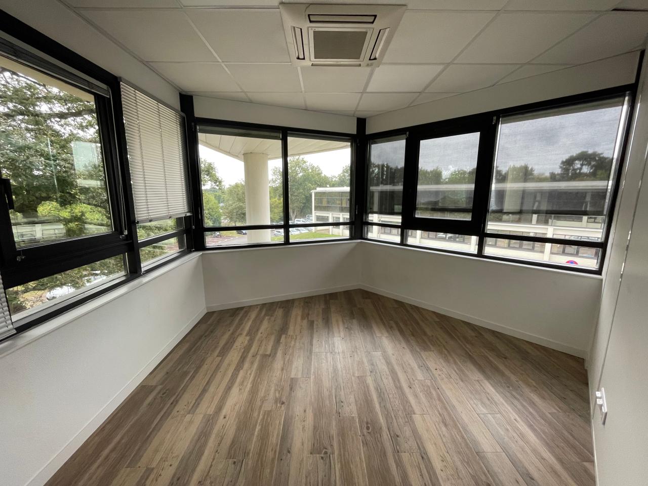 Location bureau Nantes Loire-Atlantique OLBUR2528741 1