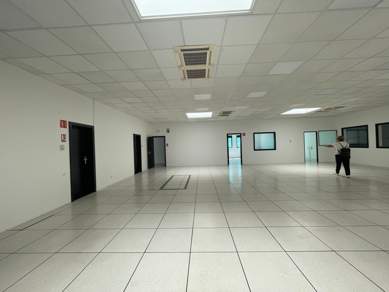 Location local d'activité Woippy Moselle OLACT2530220 11