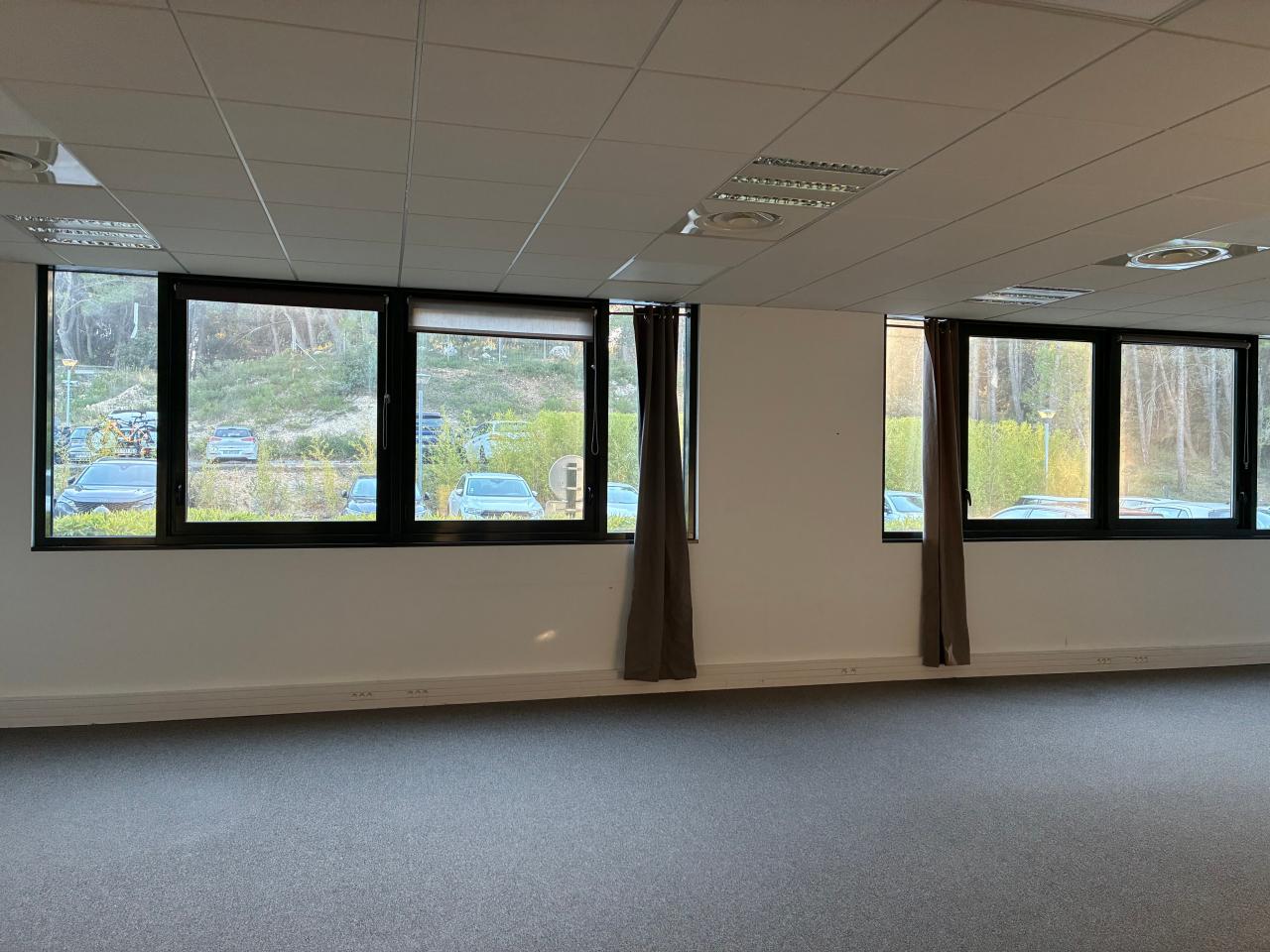 Location bureau Aix-en-Provence Bouches-du-Rhône OLBUR2309247 5