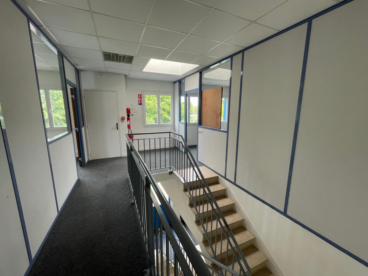 Location local d'activité Coignières Yvelines OLACT2314744 17