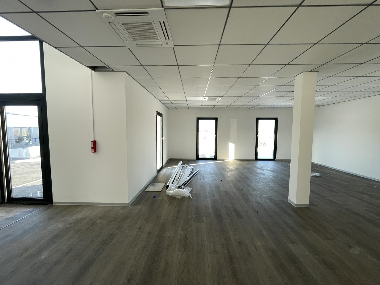 Vente bureau Fléville-devant-Nancy Meurthe-et-Moselle OVBUR2420178 6