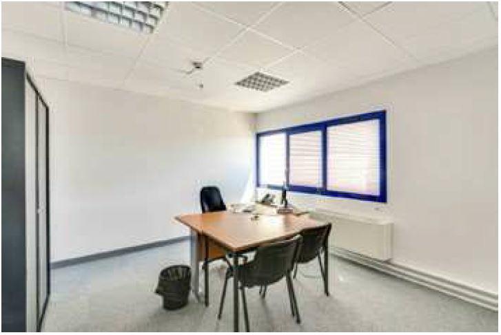 Location entrepôt classe a Salon-de-Provence Bouches-du-Rhône OLLOG2318413 12