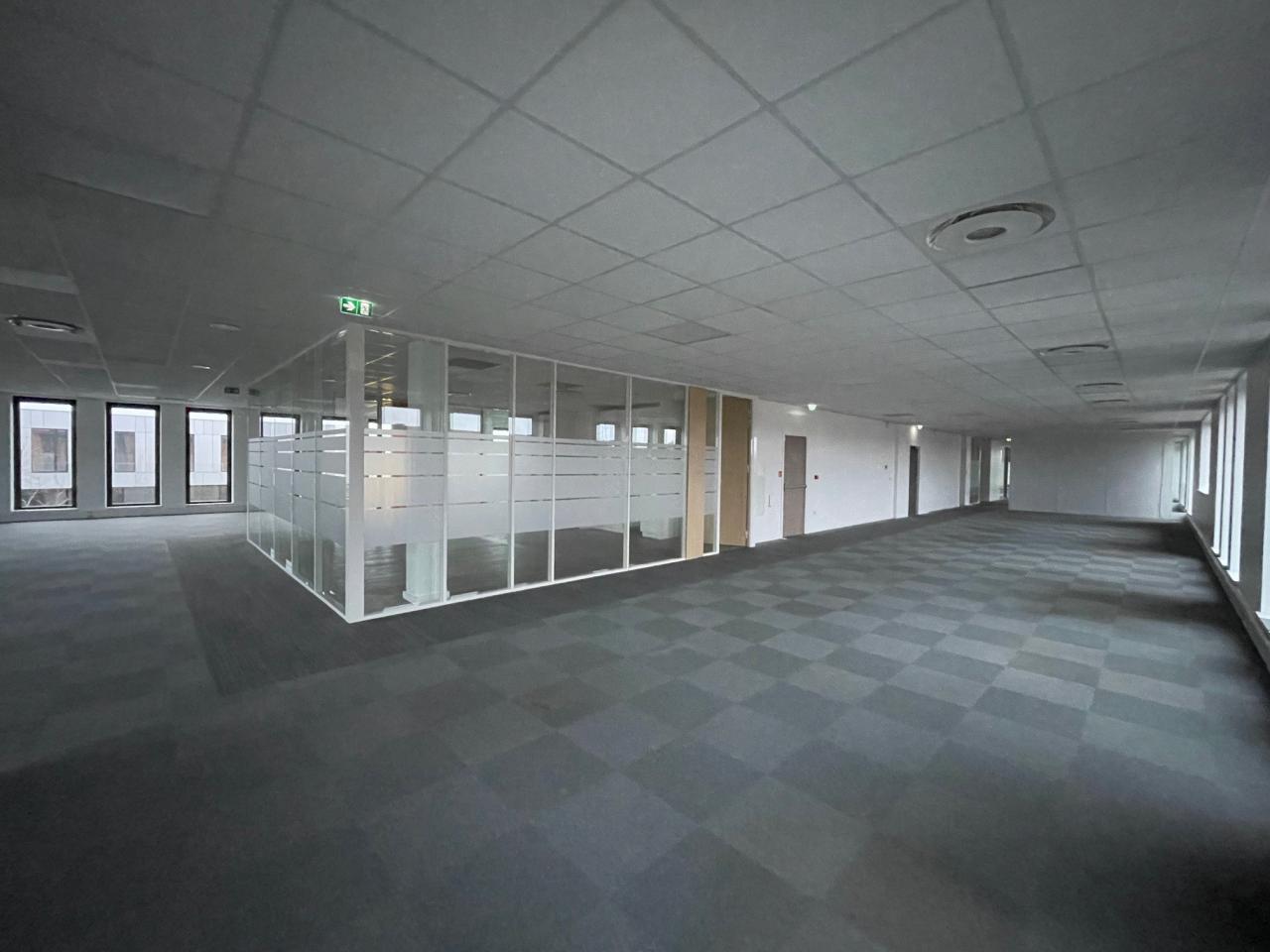 Location bureau OLBUR2420677 10