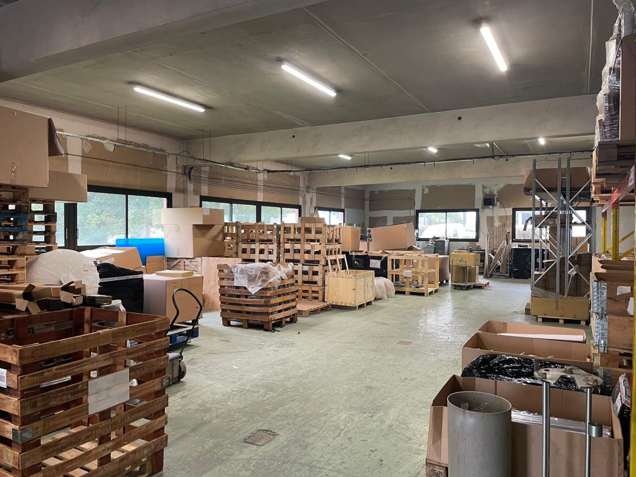 Vente local d'activité Neuilly-Plaisance Seine-Saint-Denis OVACT2536975 1