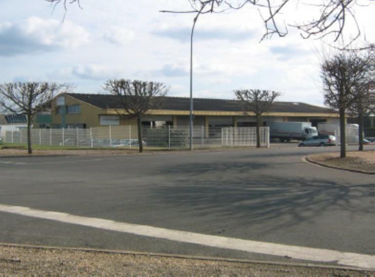 Vente entrepôt Chaussée-Saint-Victor Loir-et-Cher OVLOG2421938 1