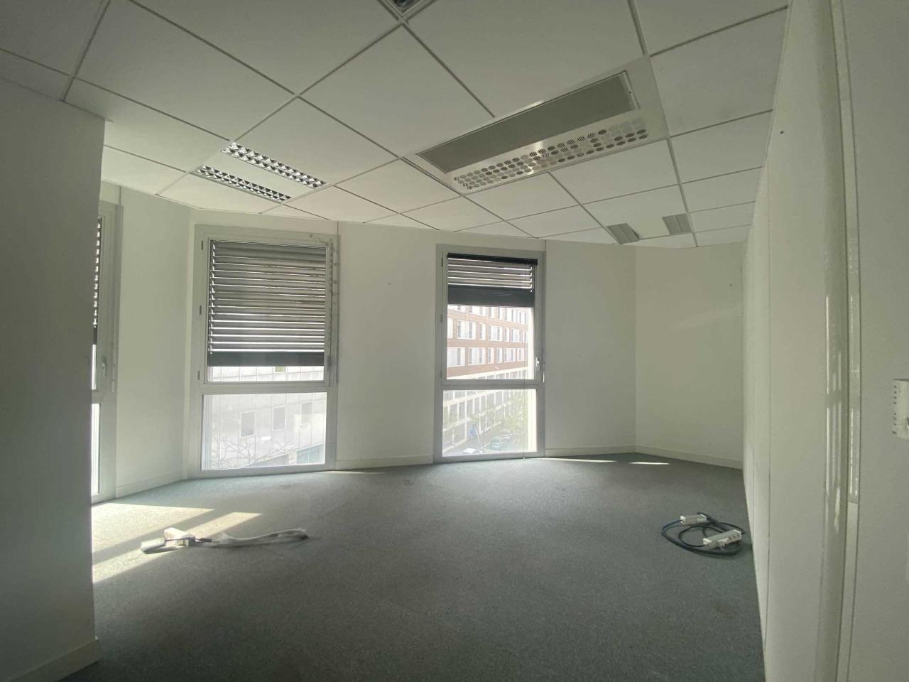 Location bureau Marseille Bouches-du-Rhône OLBUR2115214 12