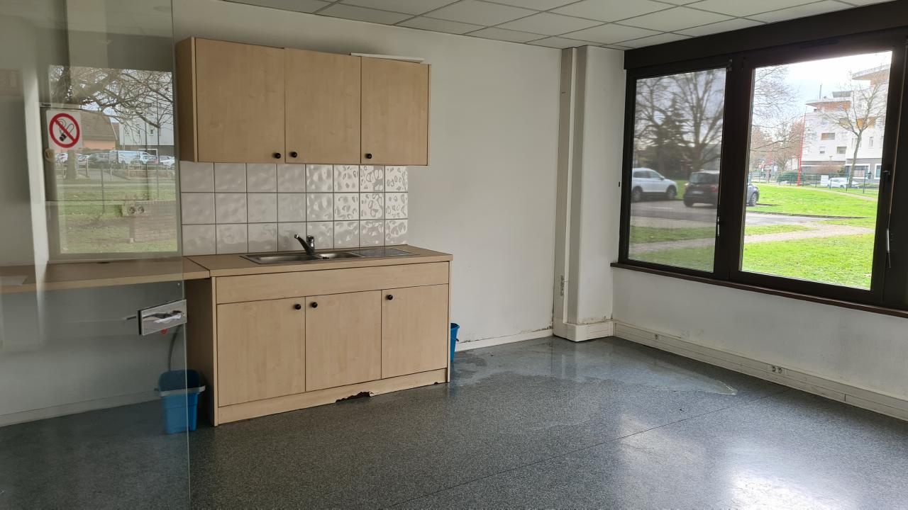 Location bureau Lingolsheim Bas-Rhin OLBUR2308319 13