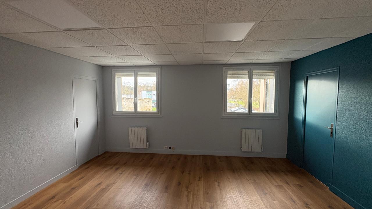 Location bureau Saint-Avertin Indre-et-Loire OLBUR2638361 9