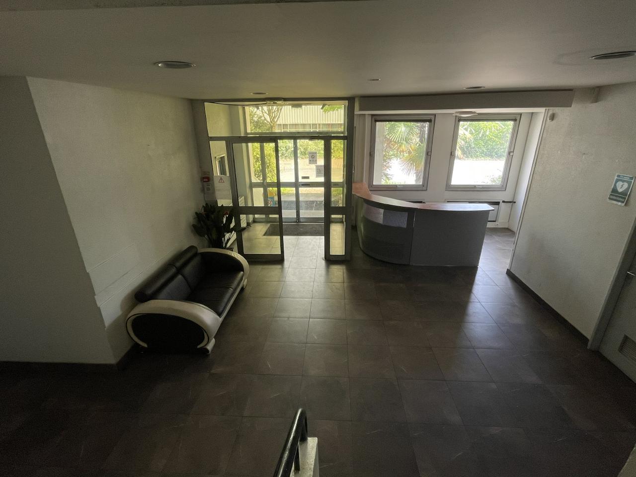 Vente local d'activité Montigny-le-Bretonneux Yvelines OVACT2423127 14