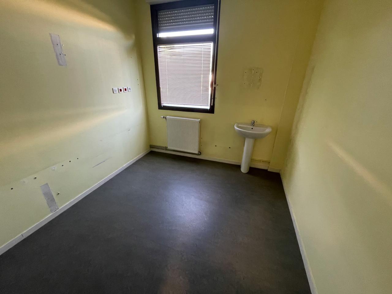 Vente bureau Dijon Côte-d'Or OVBUR2531859 10