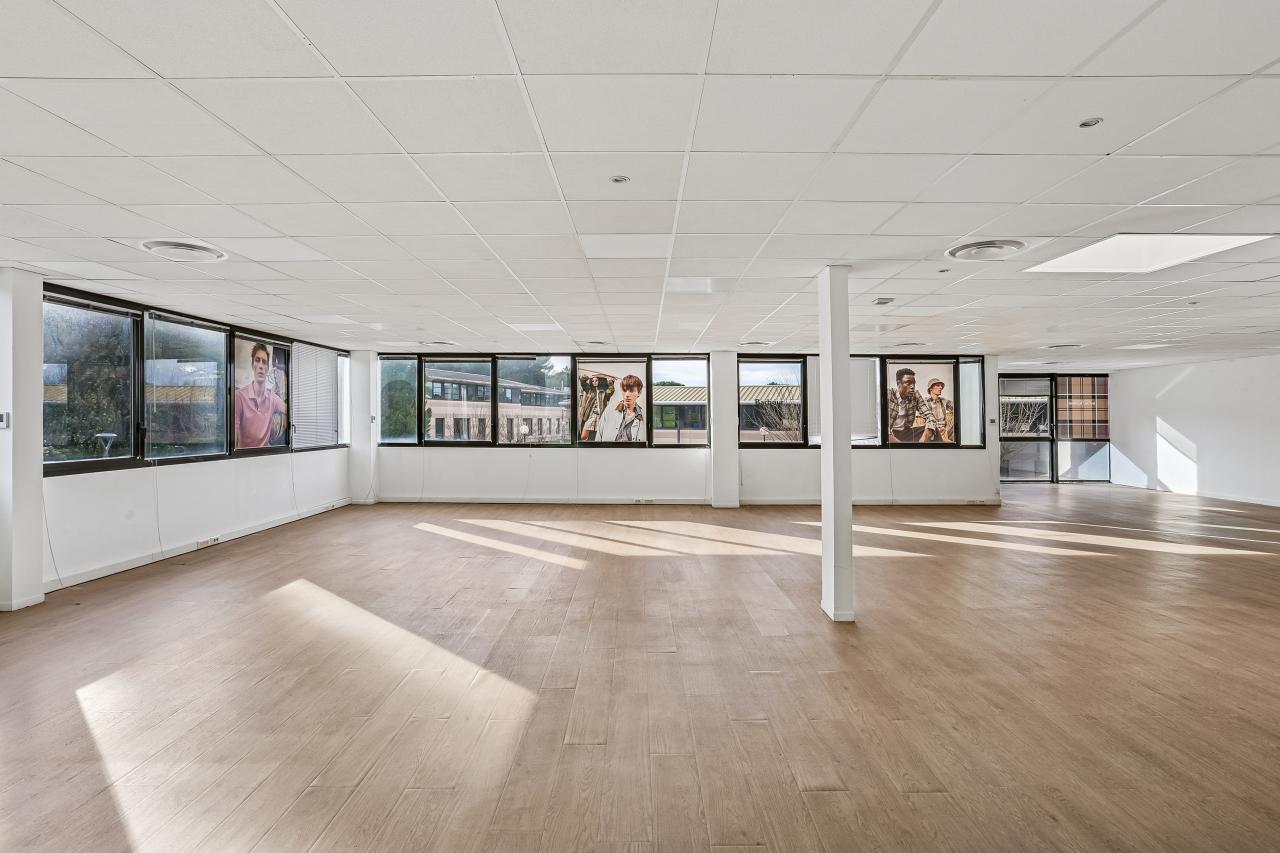 Location bureau Aix-en-Provence Bouches-du-Rhône OLBUR2639388 7